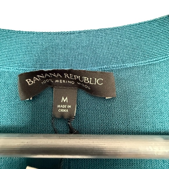 Banana Republic Women's Medium Fine Merino Wool V-Neck Cardigan Dark Teal Color - Picture 3 of 15